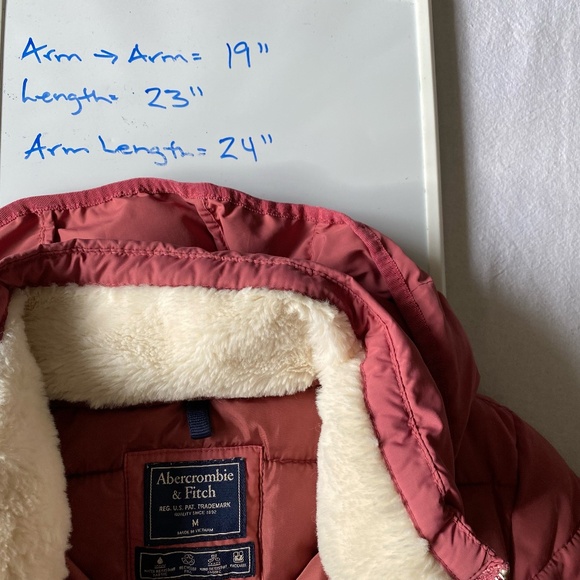 Abercrombie & Fitch Womens Water & Wind Resistant- Packable Light Jacket. Sz M - Picture 13 of 16